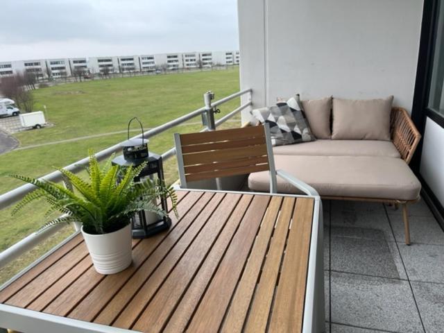 Quartier Suedstrand - Ferienwohnung Mit Meerblick Fehmarn Esterno foto