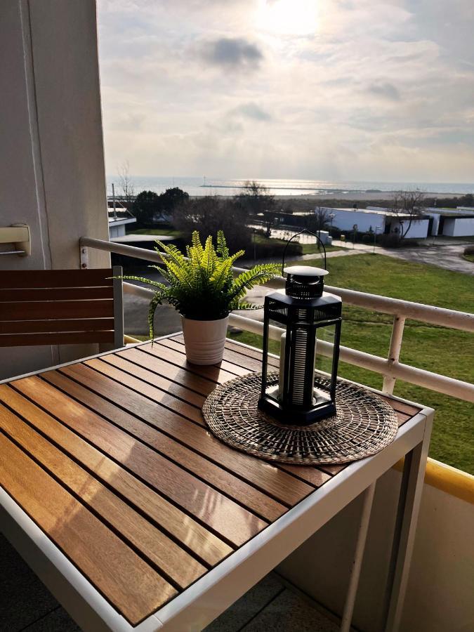 Quartier Suedstrand - Ferienwohnung Mit Meerblick Fehmarn Esterno foto